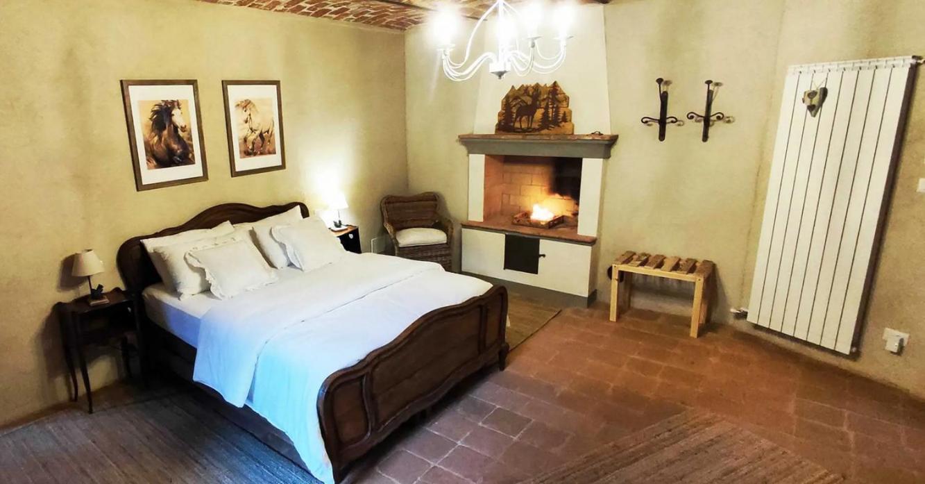 La Casa In Collina Bed & Breakfast Cinzano Eksteriør bilde